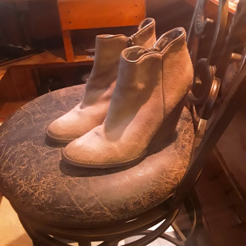X-tra Tall Wedge Heeled Booties 4"